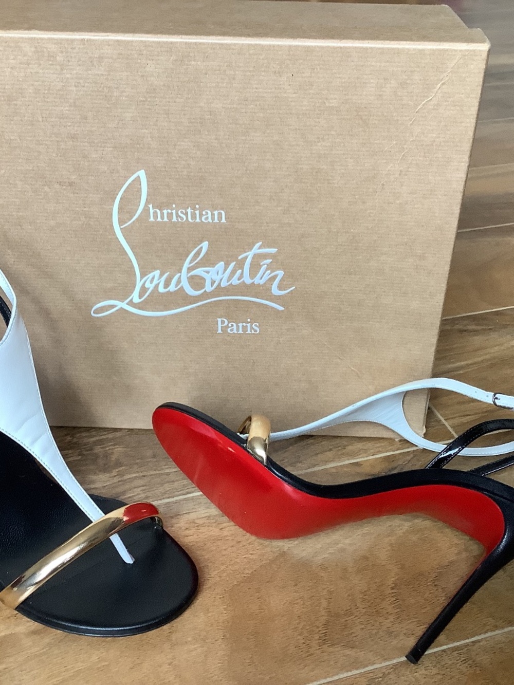 NEW Christian Louboutin Athina Strappy Sandals 38.5 - Picture 2 of 8